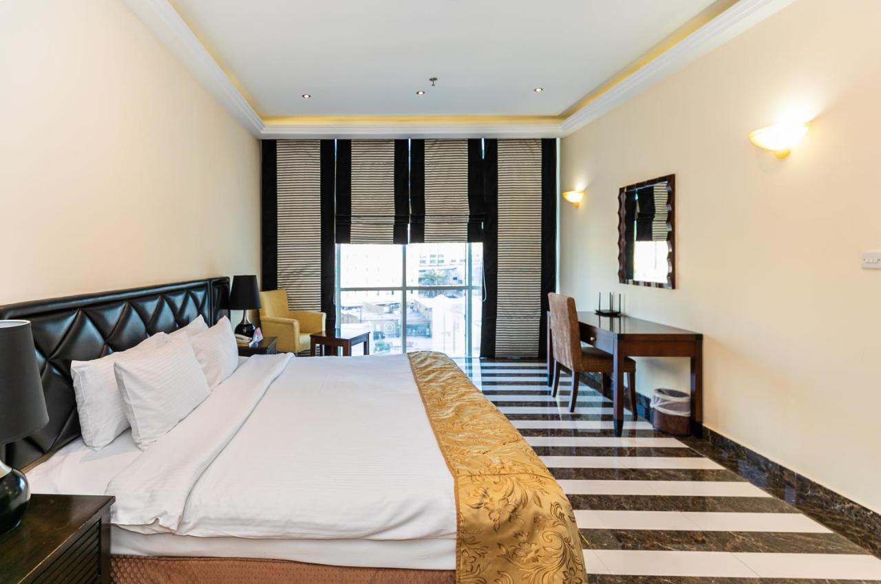 Royal Mirage Hotel โดฮา ภายนอก รูปภาพ